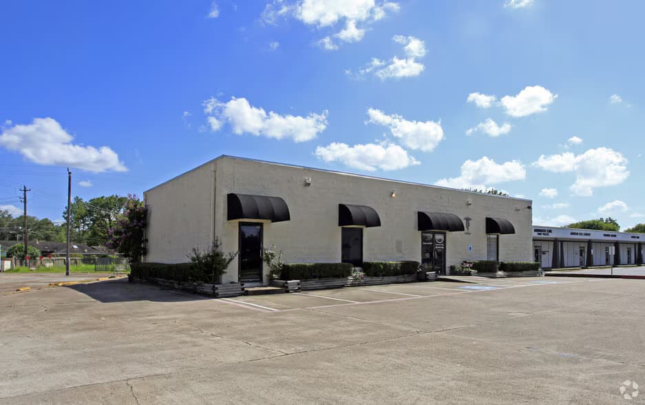 3300 E Walnut St, Pearland, TX — 12% reduction (est. $2,581 tax savings)